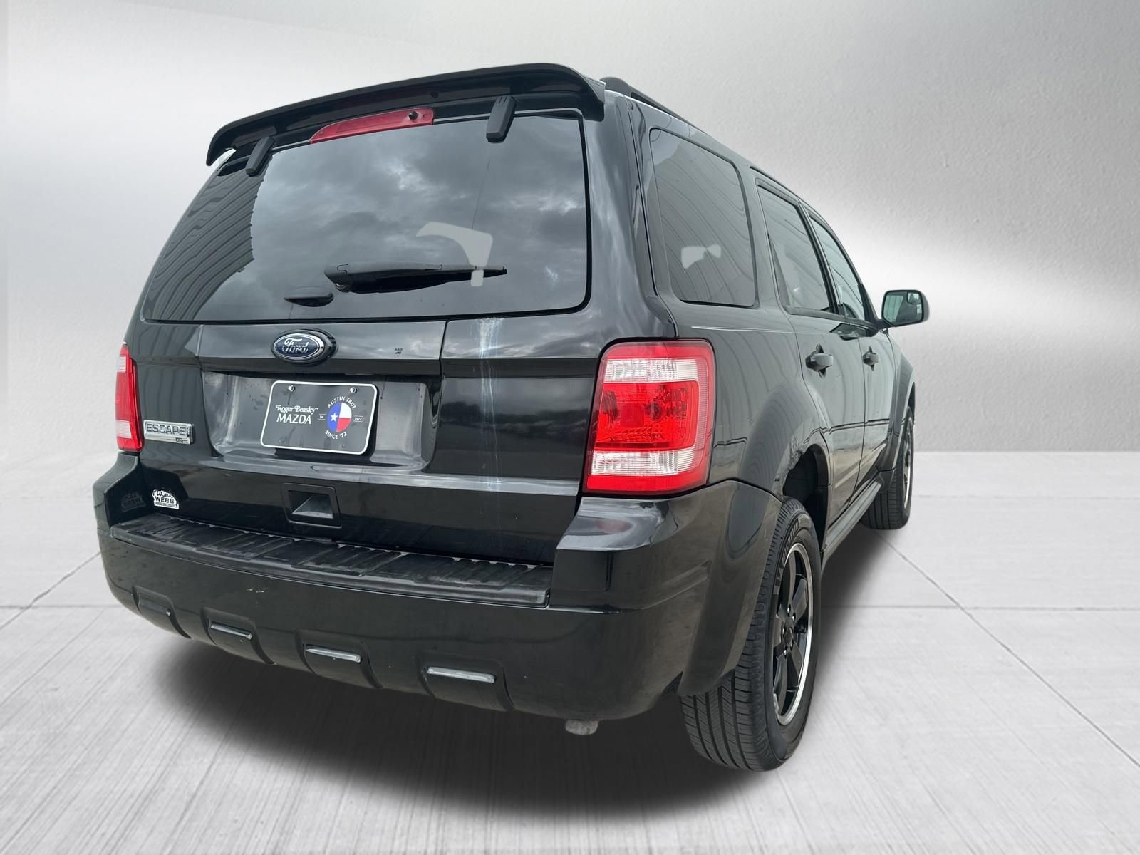 Used 2011 Ford Escape XLT w/ 202A Rapid Spec Order Code FWD image 9