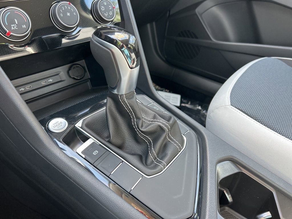 New 2026 Volkswagen Taos S image 36