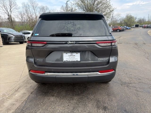 Used 2022 Jeep Grand Cherokee Laredo w/ Luxury Tech Group I image 4