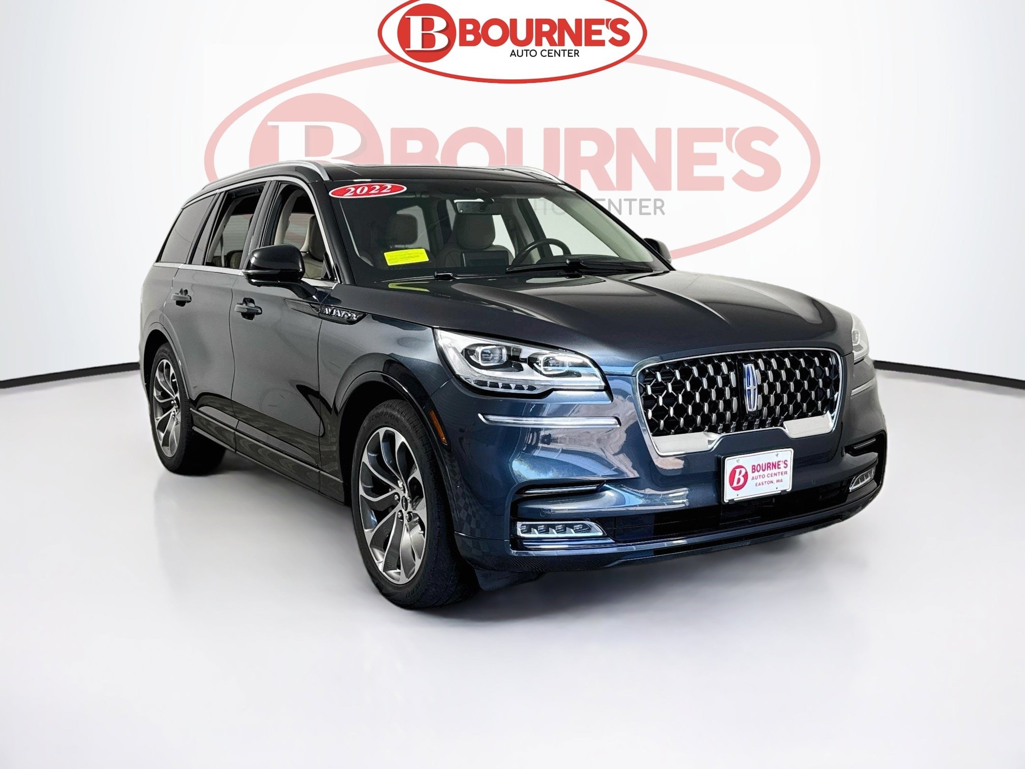 Used 2022 Lincoln Aviator Grand Touring w/ Equipment Group 301A AWD/4WD image 1