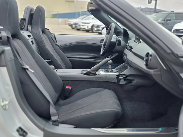 New 2026 MAZDA MX-5 Miata Club w/ Interior Package RWD image 10