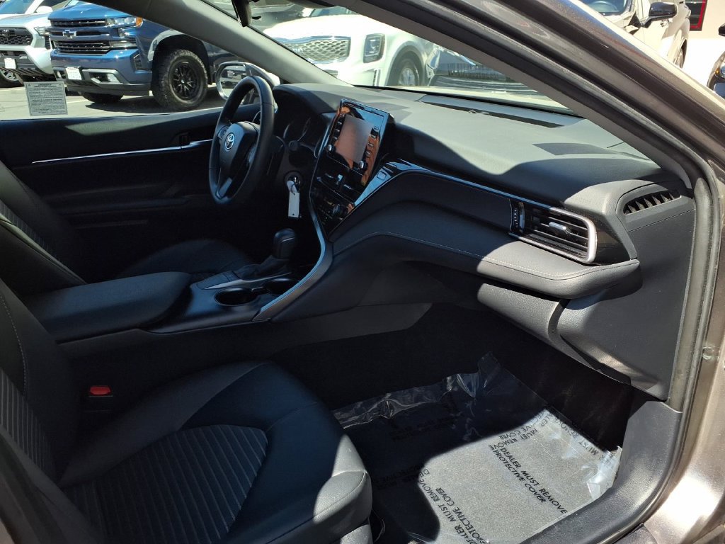 Used 2024 Toyota Camry SE FWD image 34