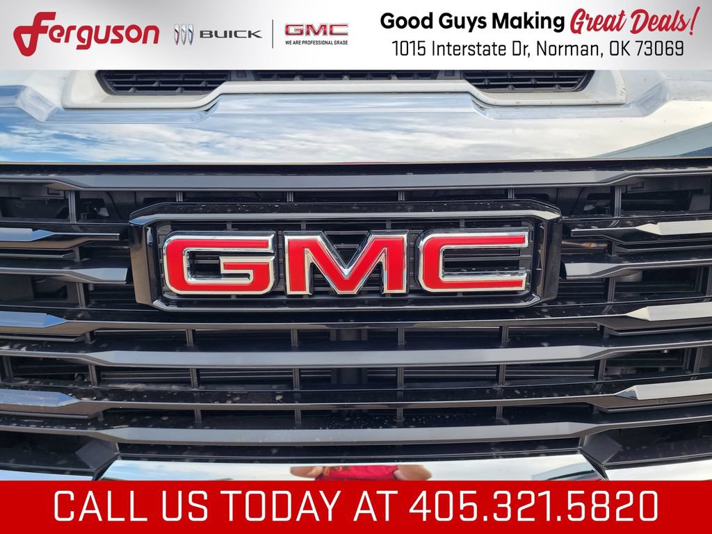 New 2026 GMC Sierra 3500 Pro AWD/4WD image 9