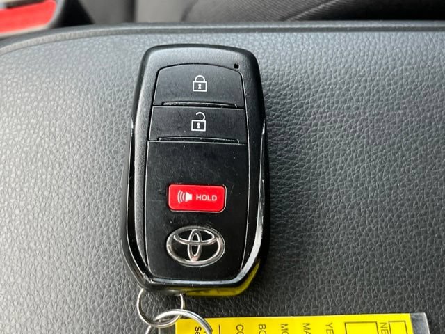 Used 2024 Toyota Tacoma 4x4 Double Cab image 20