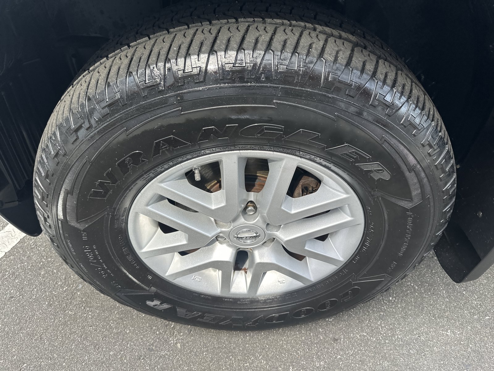 Used 2017 Nissan Frontier SV w/ SV Value Truck Package AWD/4WD image 30