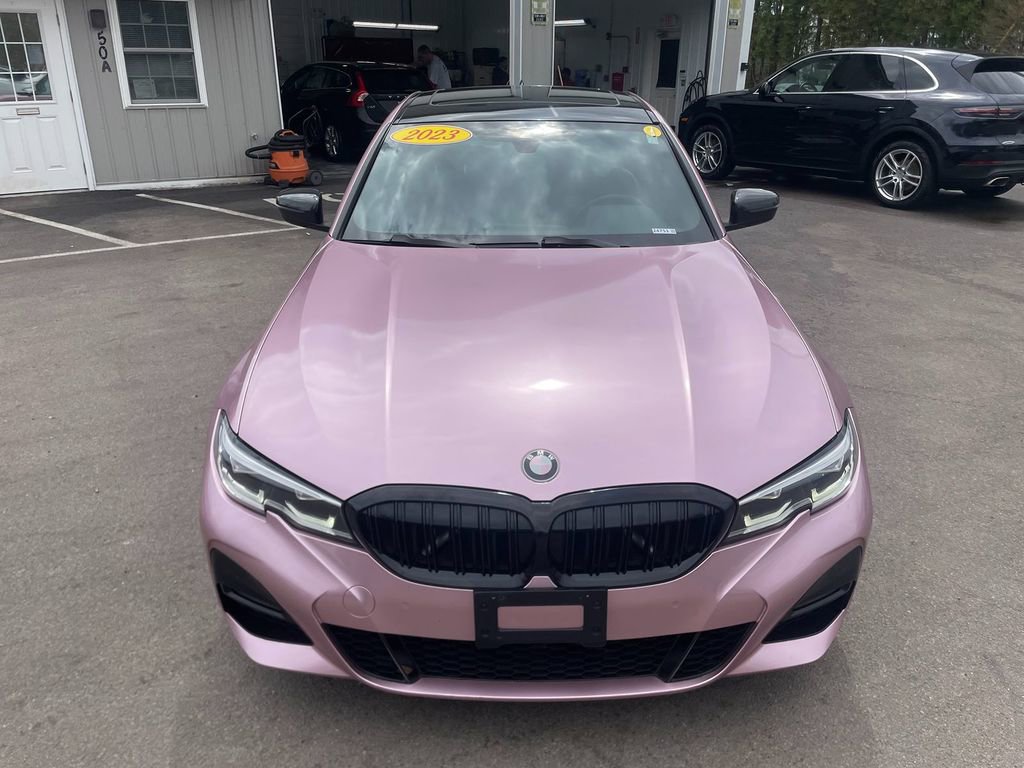 Used 2022 BMW 330i xDrive Sedan w/ M Sport Package image 3