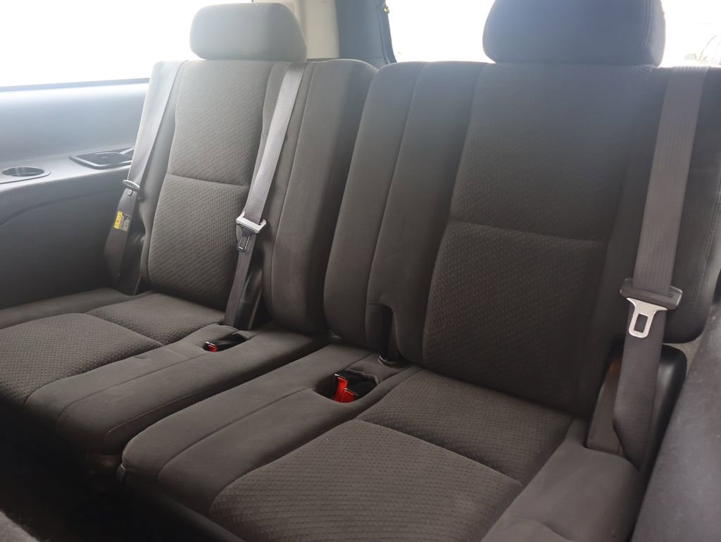Used 2007 Chevrolet Suburban LT image 29