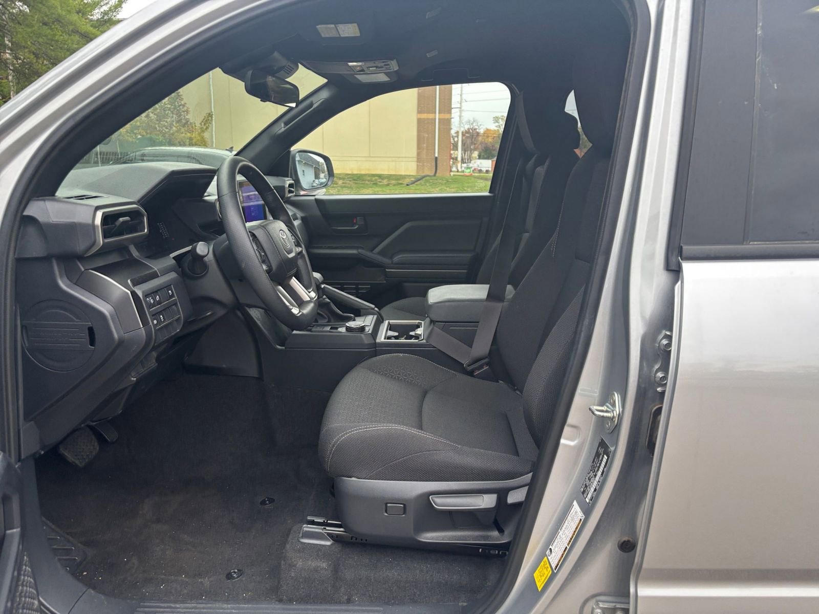 Used 2025 Toyota 4Runner SR5 image 24