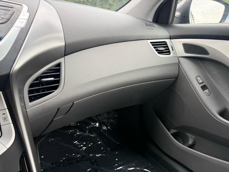 Used 2012 Hyundai Elantra GLS w/ Preferred Pkg 3 FWD image 45