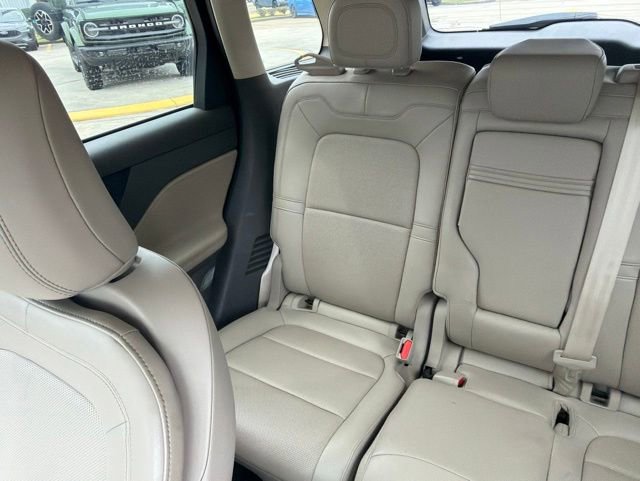 Used 2021 Lincoln Corsair Reserve w/ Elements Package FWD image 7