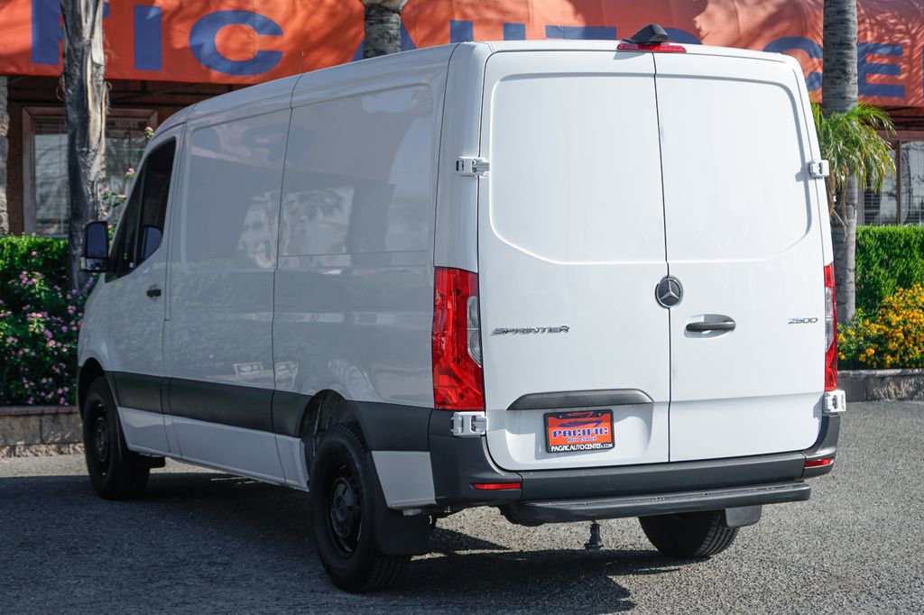 Used 2024 Mercedes-Benz Sprinter 144 Cargo image 6