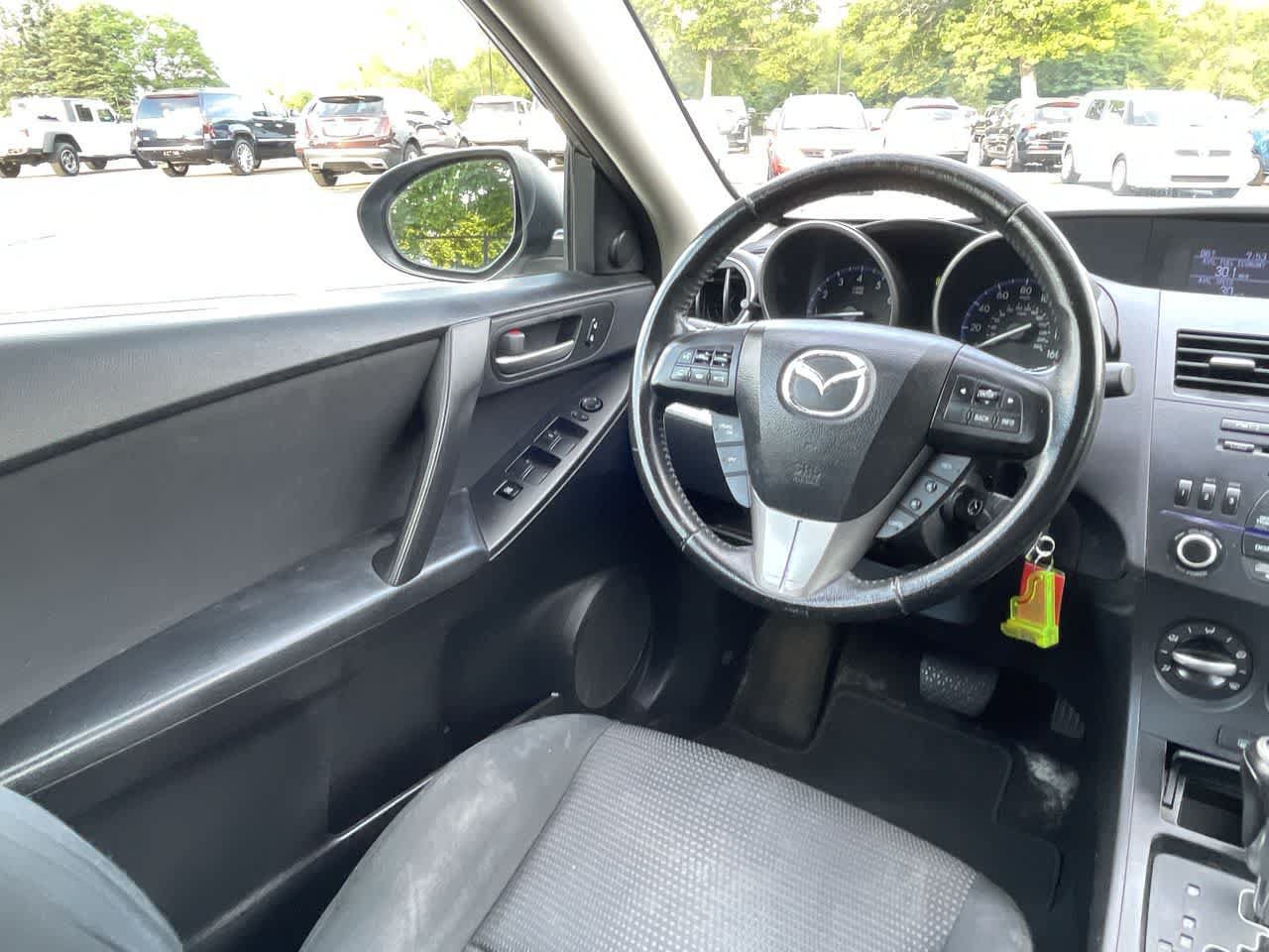 Used 2012 MAZDA MAZDA3 i Touring FWD image 10