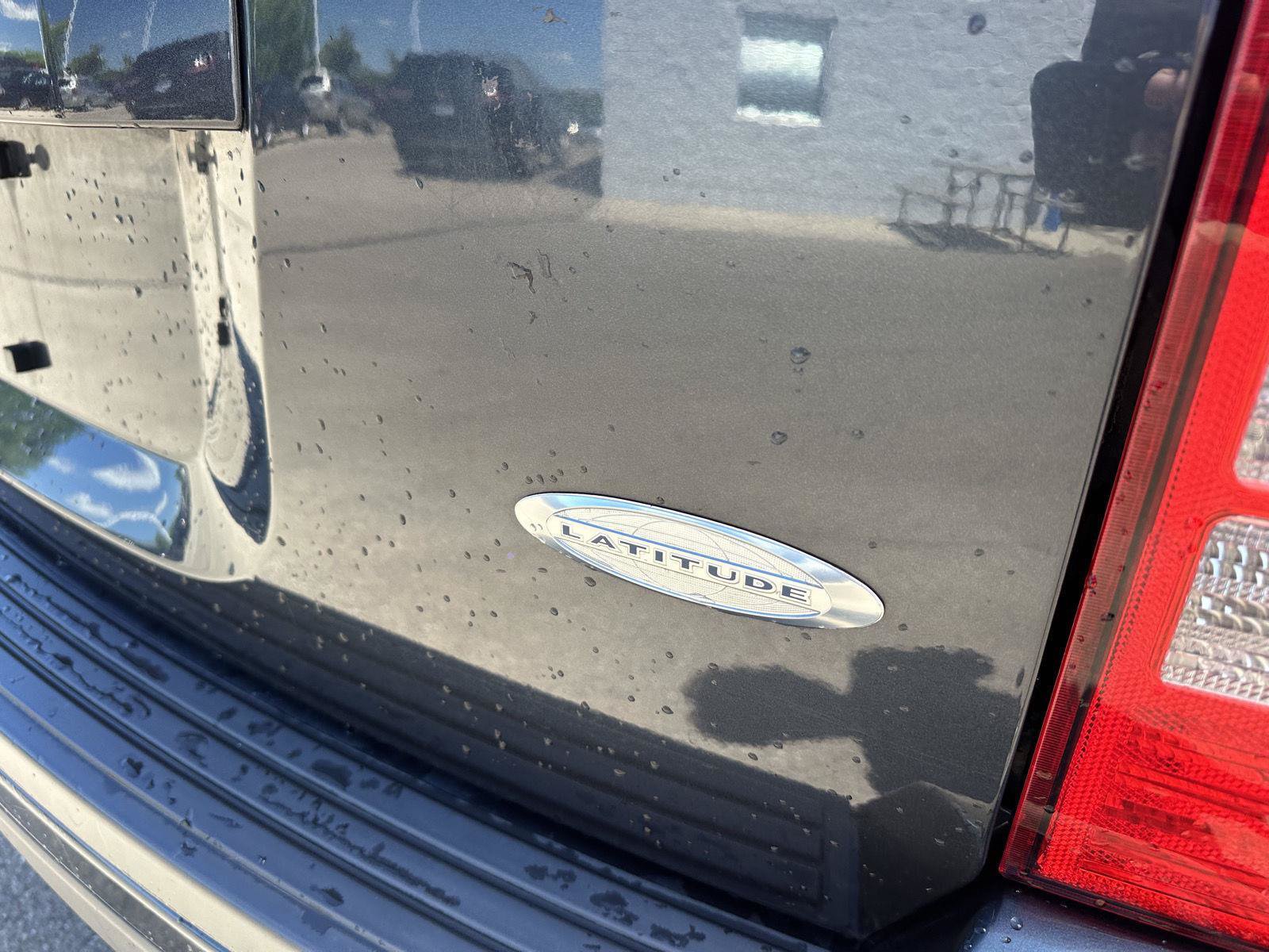 Used 2014 Jeep Patriot Latitude AWD/4WD image 6