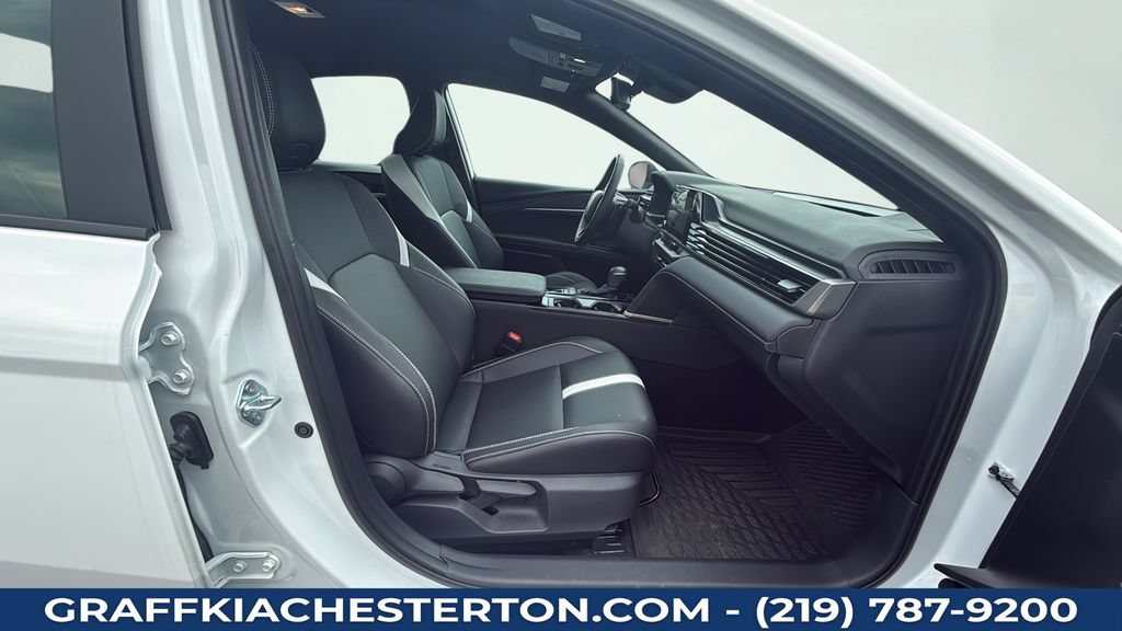 Used 2026 Toyota Camry SE w/ Convenience Package AWD/4WD image 32