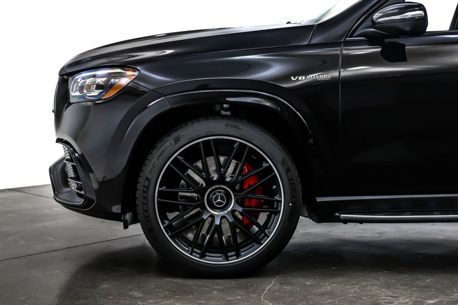 New 2026 Mercedes-Benz GLS 63 AMG 4MATIC image 10