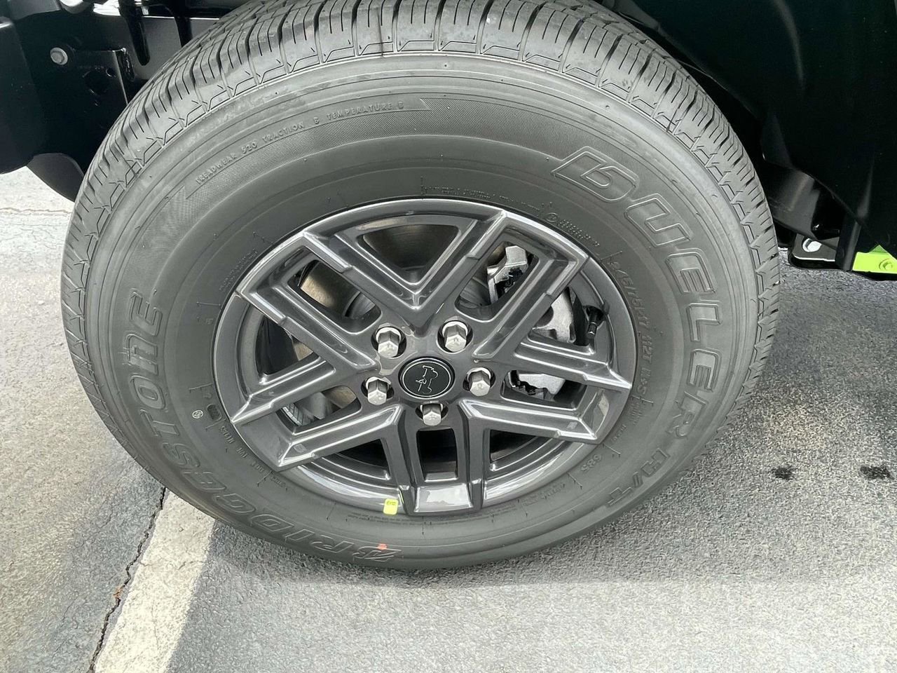 New 2025 Jeep Gladiator Sport image 37