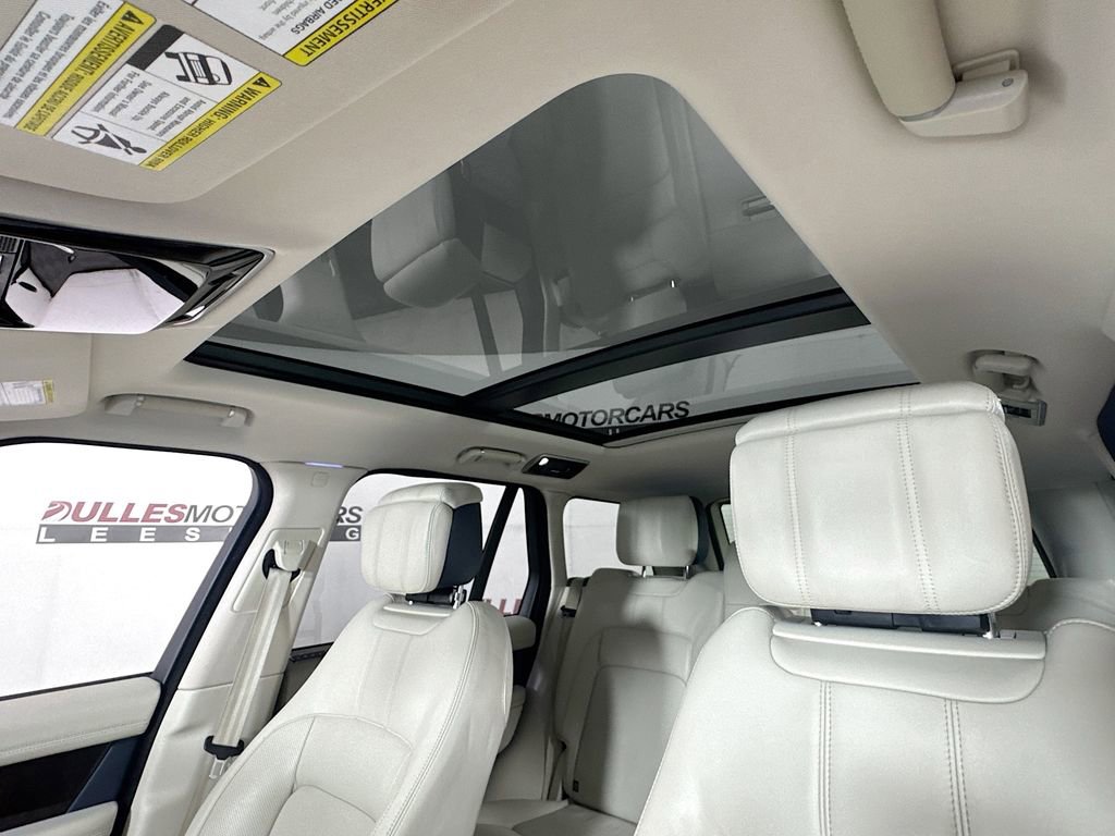 Used 2019 Land Rover Range Rover Supercharged image 23