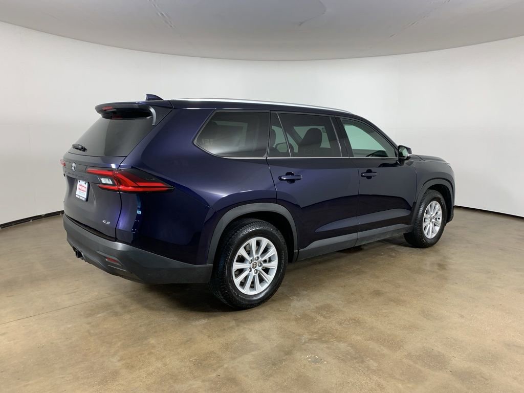 Used 2024 Toyota Grand Highlander XLE image 8