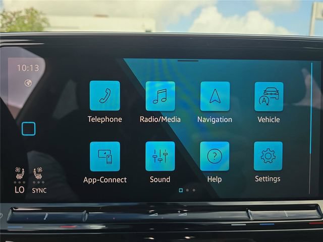 New 2026 Volkswagen Atlas SE FWD image 19