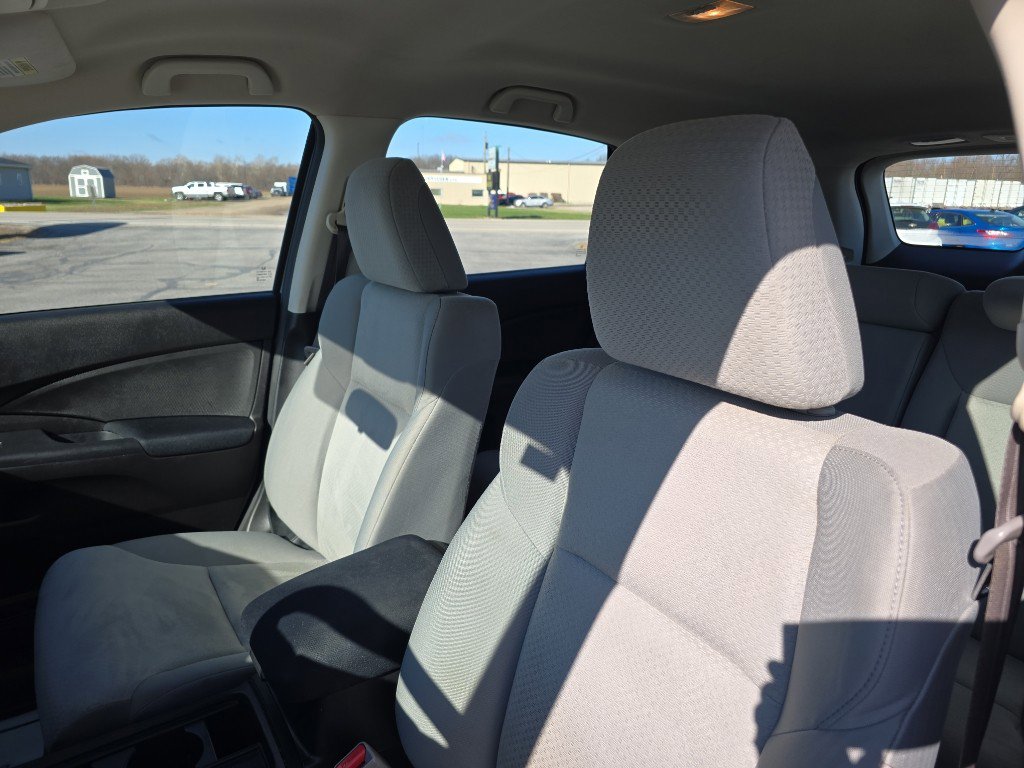 Used 2016 Honda CR-V LX image 12