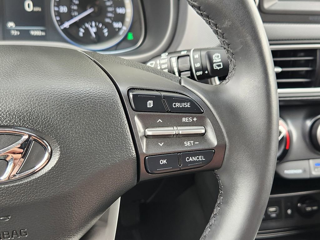 Used 2021 Hyundai Kona SEL Plus AWD/4WD image 18