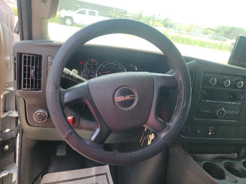 Used 2016 GMC Savana 3500 RWD image 10