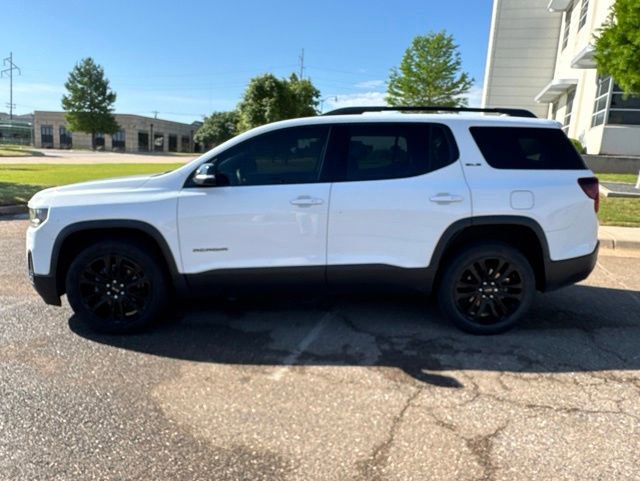 Used 2023 GMC Acadia SLE w/ Elevation Edition FWD image 8
