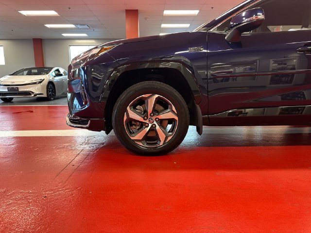 Certified 2023 Toyota RAV4 SE w/ Weather & Moonroof Package AWD/4WD image 27