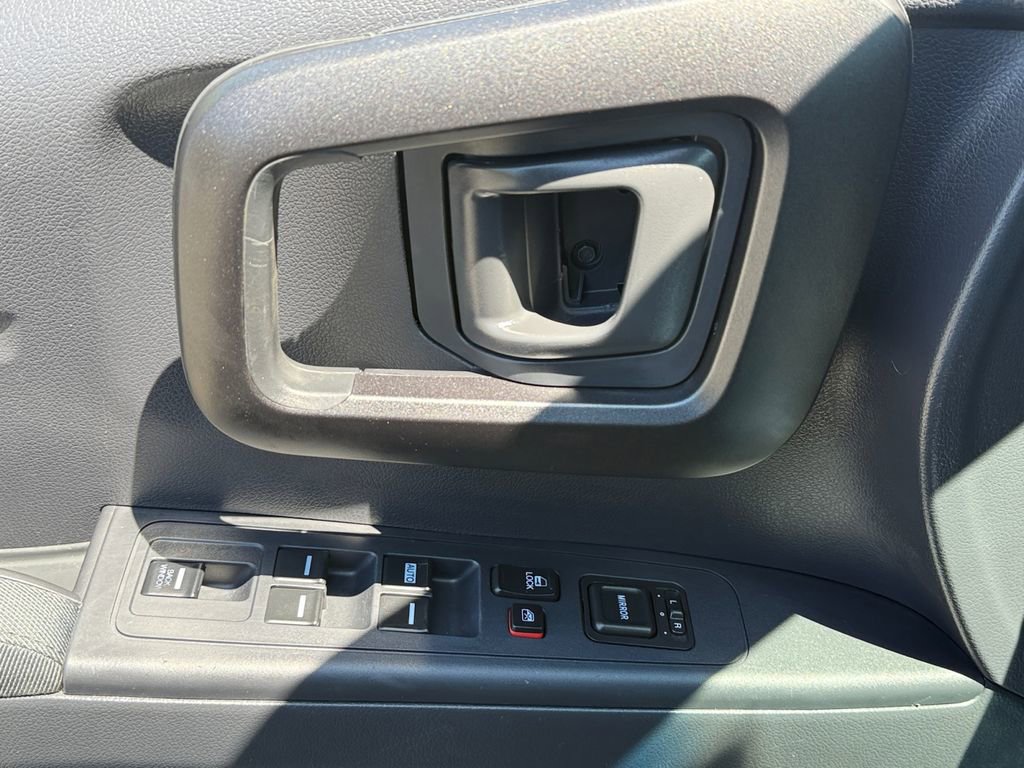 Used 2011 Honda Ridgeline RT image 9