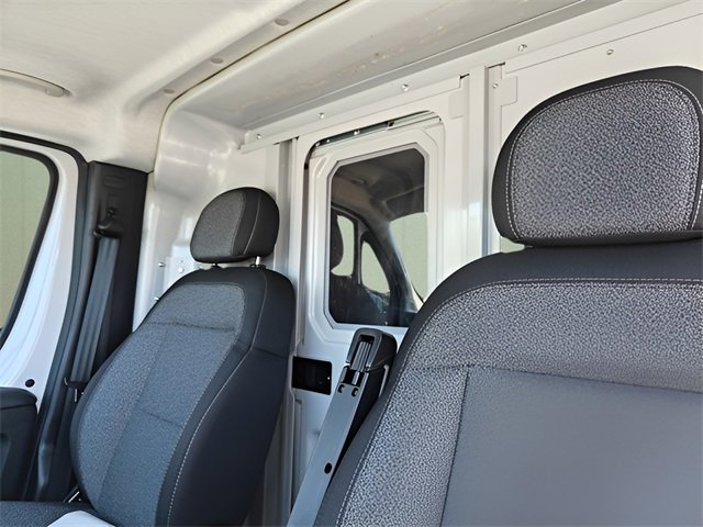 New 2024 RAM ProMaster 2500 w/ Convenience Group image 24