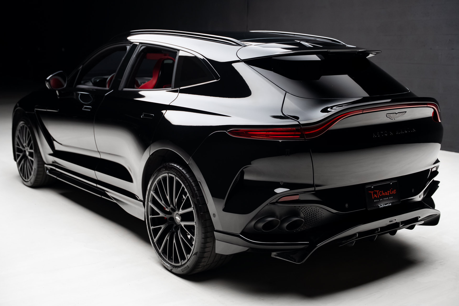 Used 2023 Aston Martin DBX 707 AWD/4WD image 22