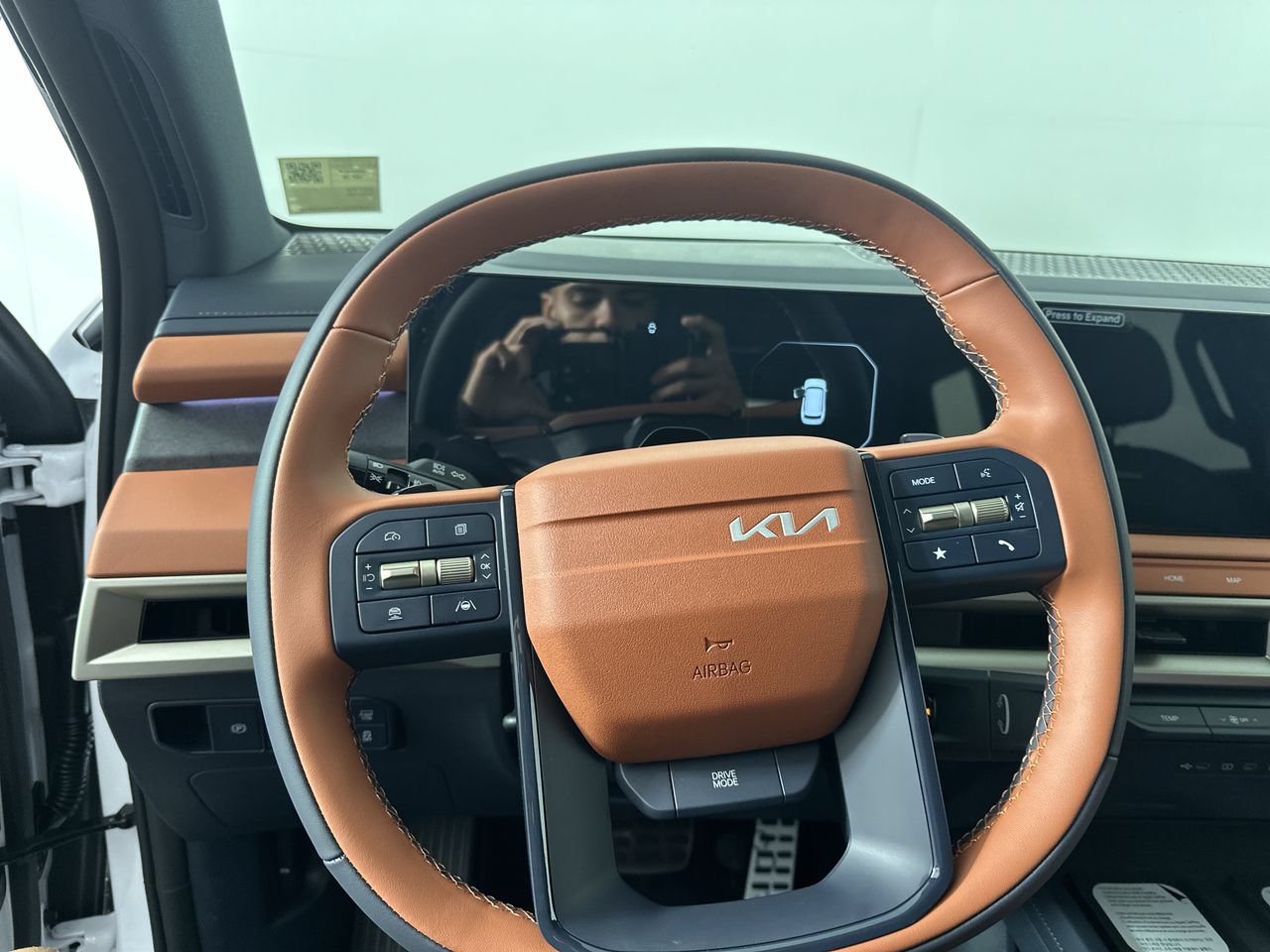 New 2027 Kia Telluride SX w/ Towing Package FWD image 5