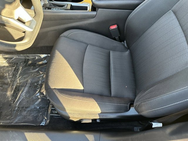 Used 2024 Nissan Altima 2.5 SV image 21