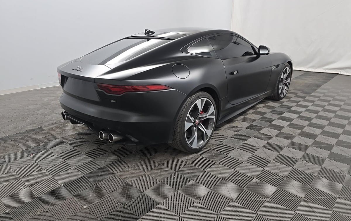 Used 2022 Jaguar F-TYPE R-Dynamic AWD/4WD image 4