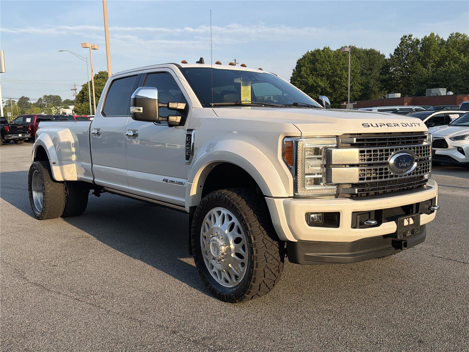 Used 2019 Ford F450 Platinum w/ Platinum Ultimate Package AWD/4WD image 3