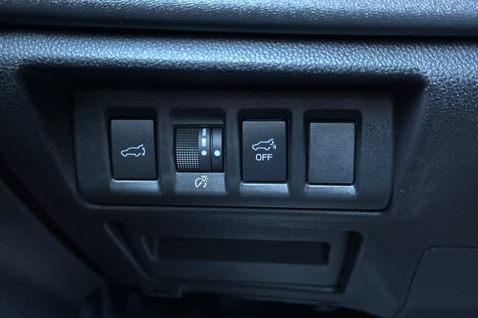 Used 2024 Subaru Outback Limited AWD/4WD image 30
