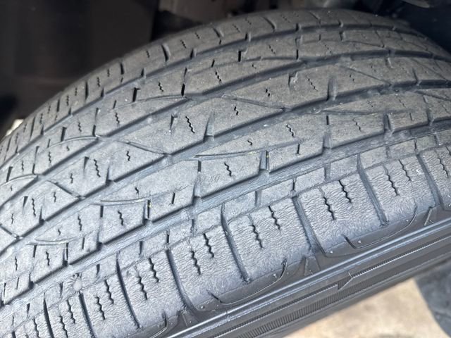 Used 2020 Jeep Cherokee Latitude Plus w/ Cold Weather Group image 29