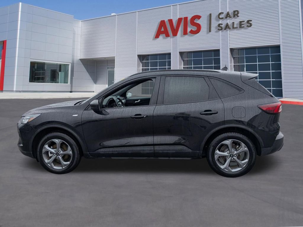 Used 2025 Ford Escape ST-Line image 10