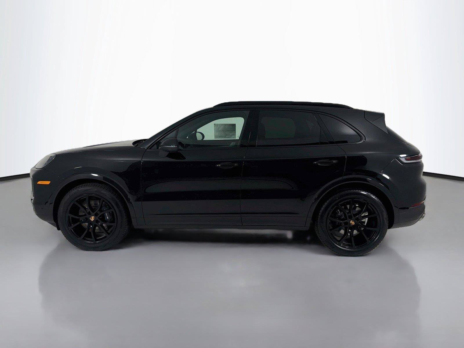 New 2026 Porsche Cayenne AWD/4WD image 2
