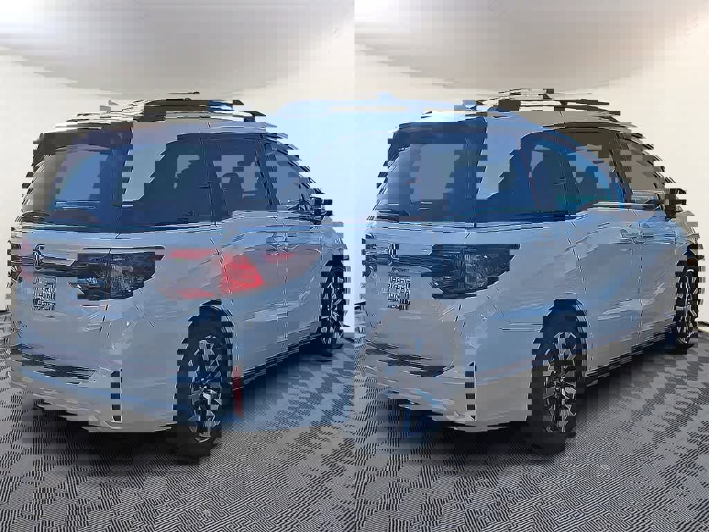 New 2026 Honda Odyssey EX-L image 3