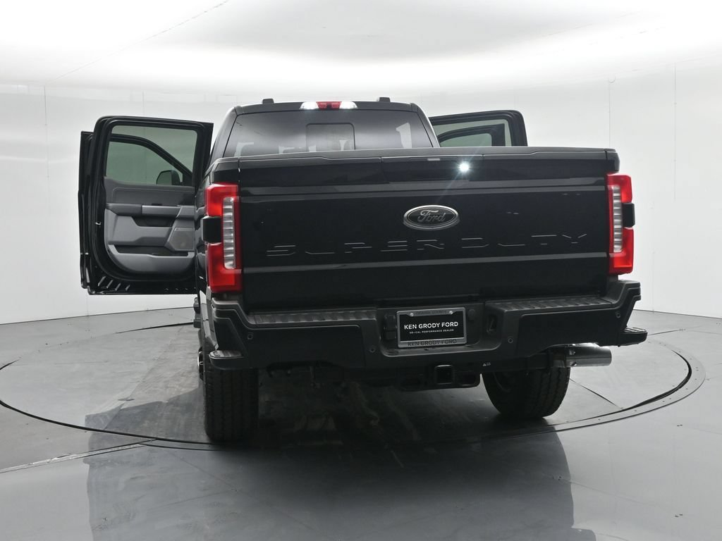 New 2026 Ford F350 XLT w/ XLT Premium Package AWD/4WD image 34