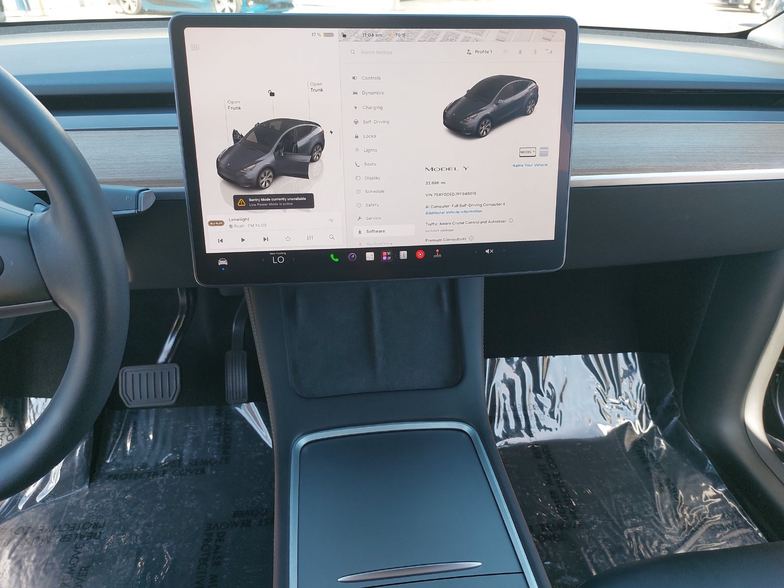 Used 2023 Tesla Model Y 2WD image 21