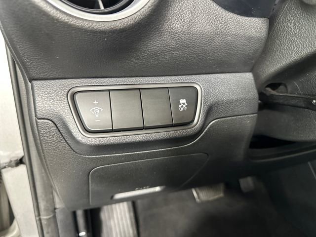 Used 2023 Kia Forte LXS image 18
