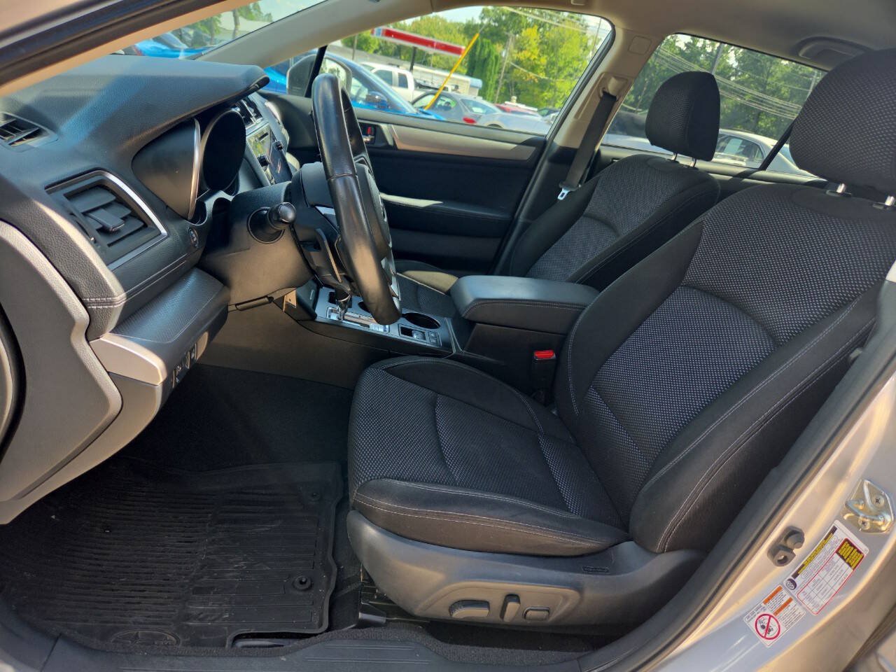Used 2018 Subaru Outback 2.5i Premium AWD/4WD image 15