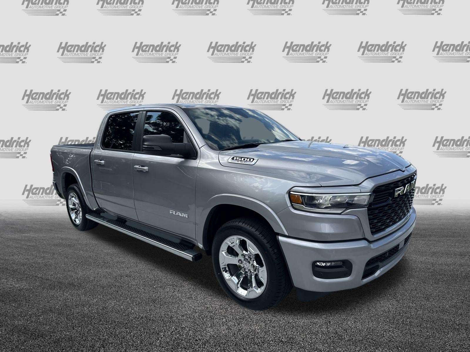 Used 2025 RAM 1500 Big Horn AWD/4WD image 2