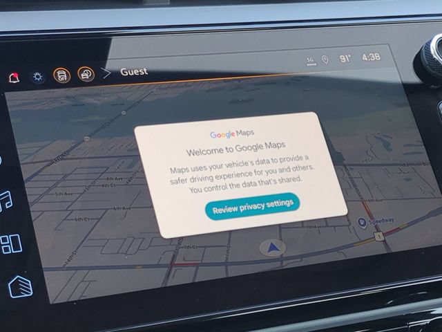 New 2027 Chevrolet Bolt LT w/ Comfort Package FWD image 21
