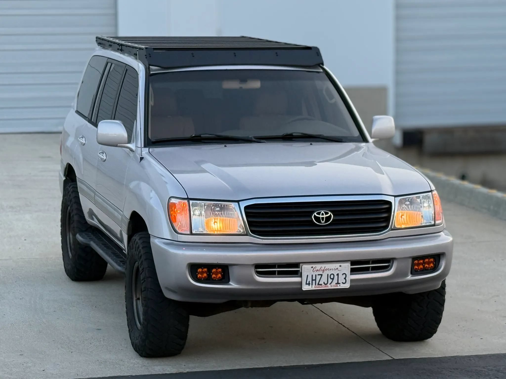 Used 2000 Toyota Land Cruiser AWD/4WD image 29