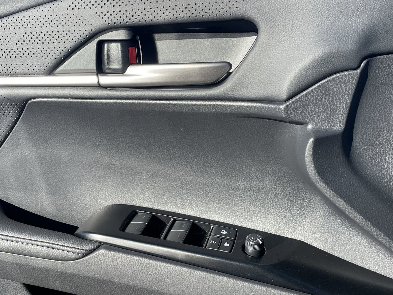 New 2026 Toyota Camry XSE FWD image 16