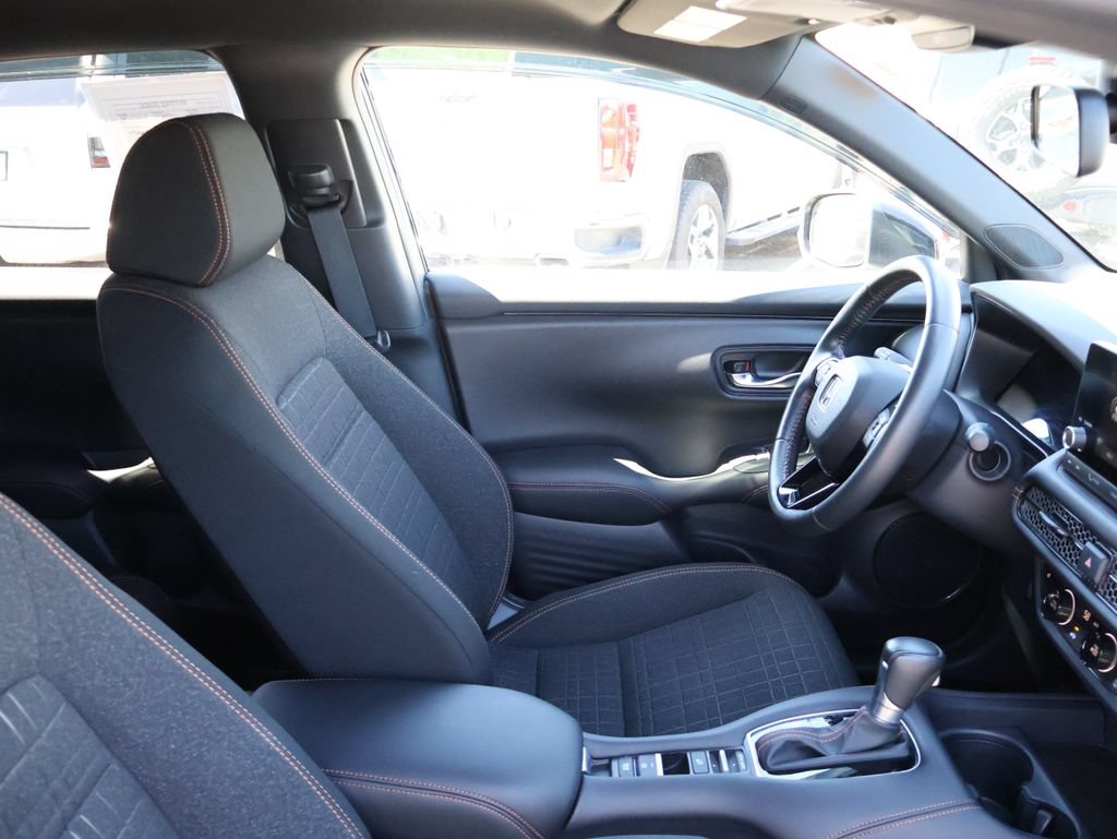 Certified 2024 Honda HR-V Sport image 8