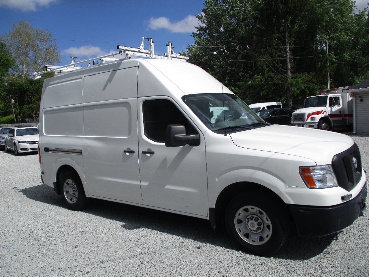 Used 2017 Nissan NV 2500 SV w/ Technology Package RWD image 7